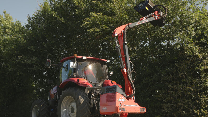 KUHN-Böschungsmäher AGRI-LONGER GII mit mechanischer Anfahrsicherung