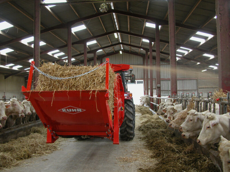 Pailleuse KUHN PRIMOR 2060 H en mode paillage