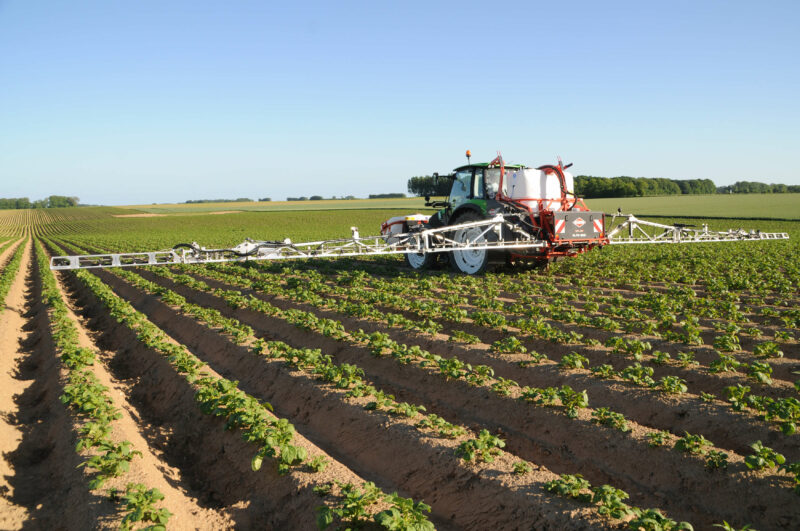 ALTIS 1502 und MEA3 21 m-Gestänge bei der Arbeit