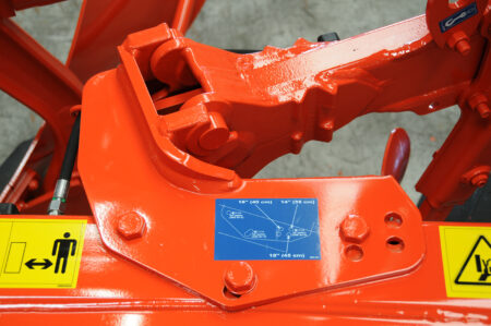 Die variable Breitenanzeige ermöglicht es Ihnen, die Arbeitsbreite von der Kabine aus zu sehen.