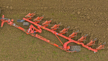 MULTI LEADER XT Ploughing perfect alignment
