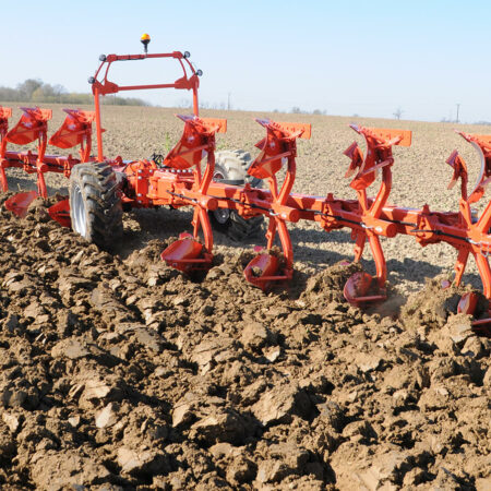 Semi-Mounted Reversible Ploughs