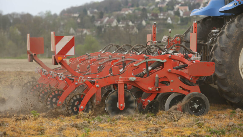 Les réglages sans clé du STRIGER 100 assurent confort et précision de travail
