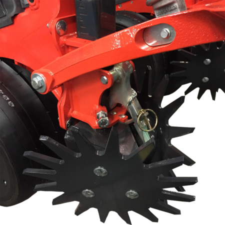 Chasse-débris rotatif