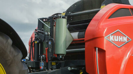 Les  rouleaux de film 750 mm  liant une balle