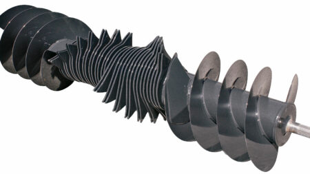 Le système OMNICUT rotor à 15 couteaux (OC 15) coupe le fourrage à une longueur de 45 mm