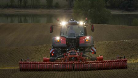 Diese Kreiseleggen bestehen aus zwei Hälften und können in Starr- oder Schwimmstellung eingesetzt werden