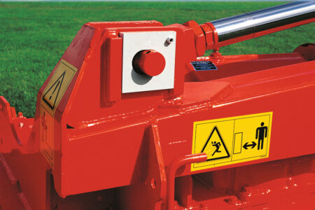 Kreiselegge starr geführt oder in Schwimmstellung mit dem Gelenk-Hauptrahmen