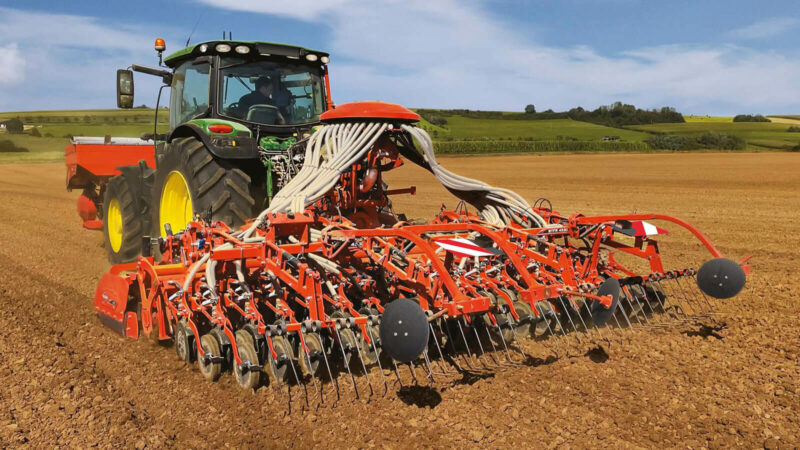 TF1512+HR4530RCS+BTFR4530 bei der Arbeit