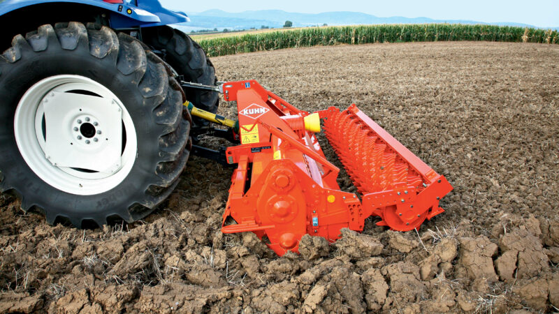 EL 122 Rotorfräse bei der Arbeit