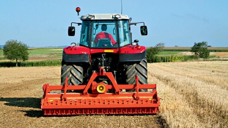 EL 162 Rotorfräse bei der Arbeit