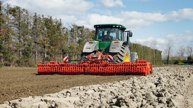 EL 282R600 Rotorfräse bei der Arbeit