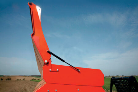 Photos gros plan la trémie du semoir mécanique intégré COMBILINER SITERA 3000