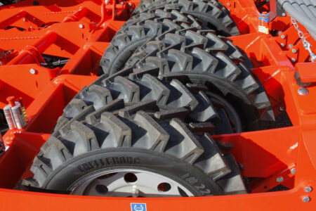 ESPRO-Universaldrillmaschine mit Packerrädern