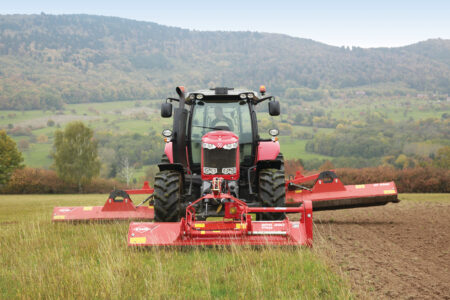 Das Mulchgerät BP 8300 ist mit einer Non-Stop-Anfahrsicherung ausgerüstet