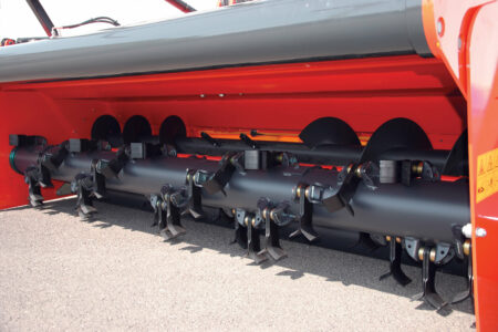 Anpassung der Rotordrehzahl an das Erntegut oder den gewünschten Häckselgrad mit dem Mulchgerät WS 320 BIO