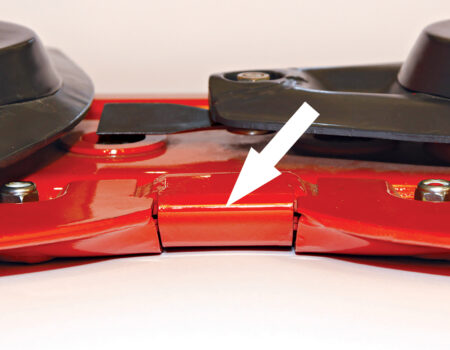 Schutzbleche und Kufen schützen den Mähbalken vor Schäden und Abnutzungen!