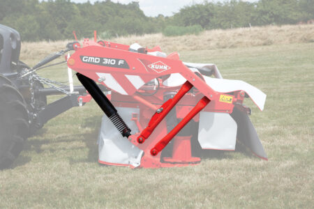 Dank des optimalen Auflagedrucks wird die Grasnarbe geschont.