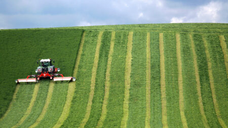 Un suivi du terrain parfait, notamment en pente