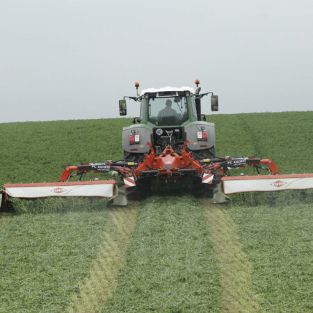 Mounted Triple Mower Conditioners