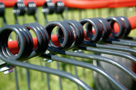 Des fourches en acier traité