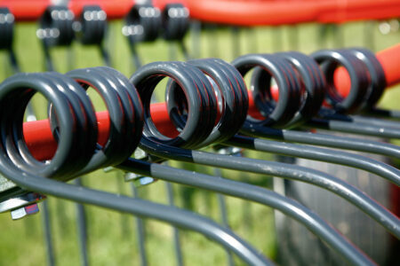 Des fourches en acier traité