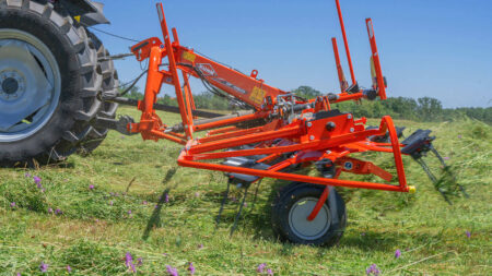 Les boitiers de rotor des faneurs GF 10803 et GF 8703 sont conçus pour durer.