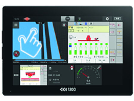 CCI 1200 Terminal mit einer Handdarstellung, die das intuitive Surfen dank der MultiTouch-Funktion zeigt.